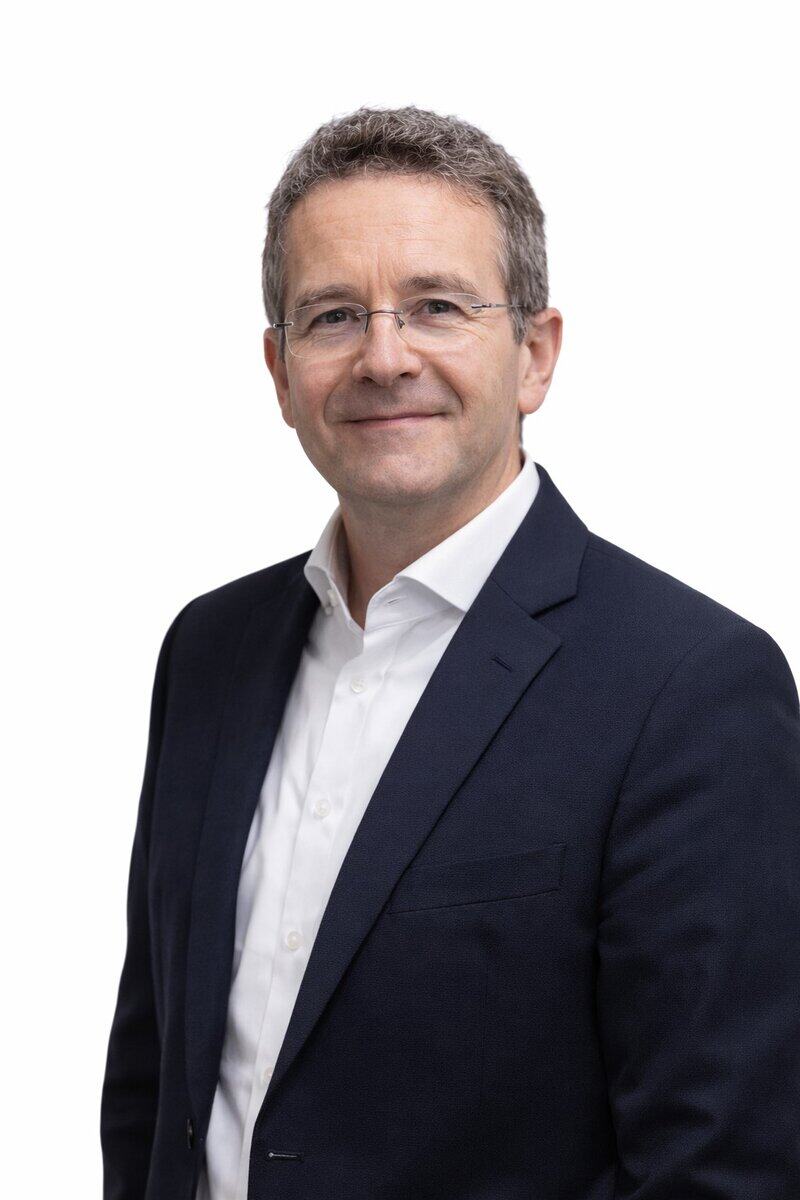 Paul Kloss – Project Coordination and Logistics for Fitness Equipment Purchase